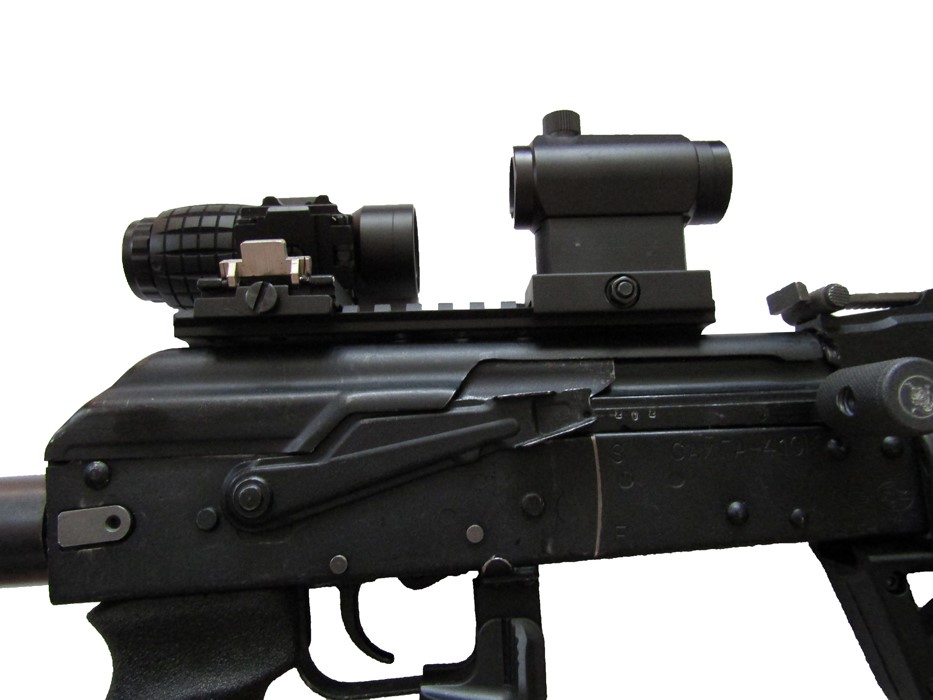 Magnifier sight